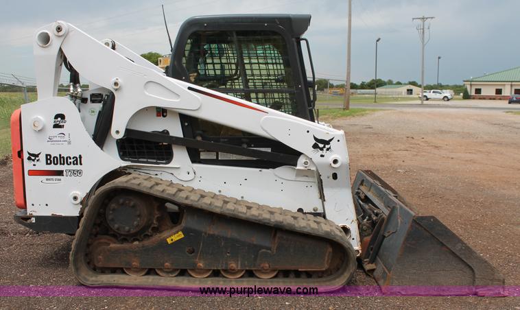 image for item K8760 2013 Bobcat T750 skid steer