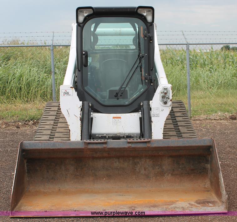 image for item K8760 2013 Bobcat T750 skid steer