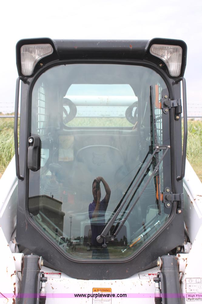 image for item K8760 2013 Bobcat T750 skid steer