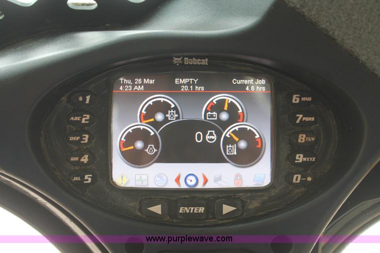 image for item K8760 2013 Bobcat T750 skid steer