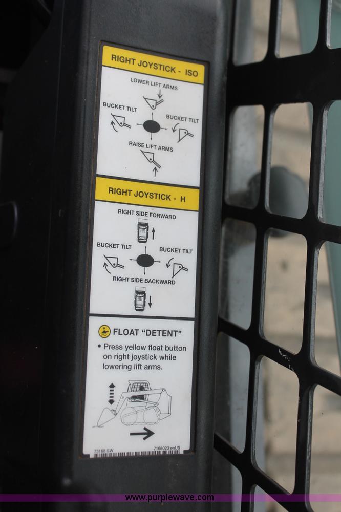 image for item K8760 2013 Bobcat T750 skid steer