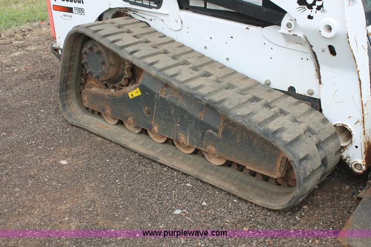 image for item K8760 2013 Bobcat T750 skid steer