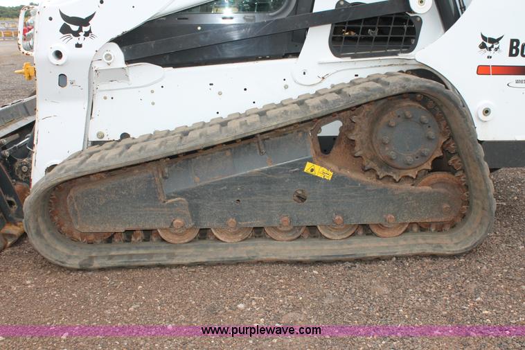 image for item K8760 2013 Bobcat T750 skid steer