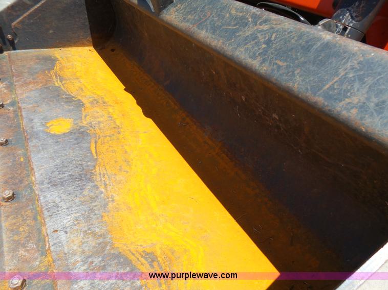 image for item K8761 2013 Kubota SVL75 skid steer