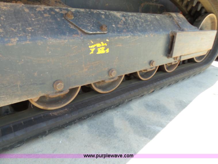 image for item K8761 2013 Kubota SVL75 skid steer