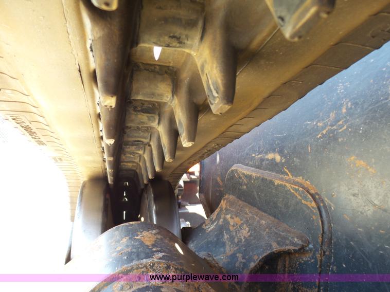 image for item K8761 2013 Kubota SVL75 skid steer