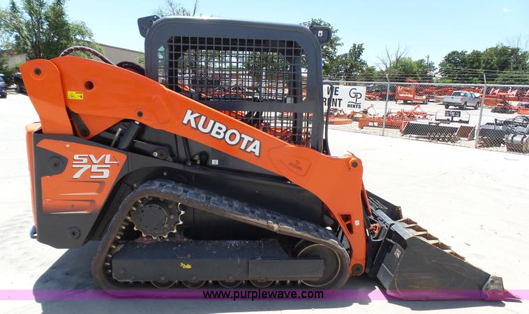 image for item K8762 2013 Kubota SVL75 skid steer