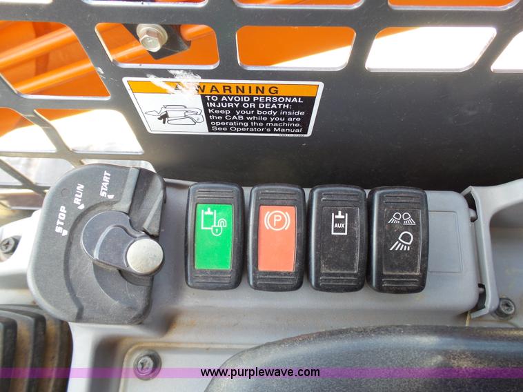 image for item K8762 2013 Kubota SVL75 skid steer