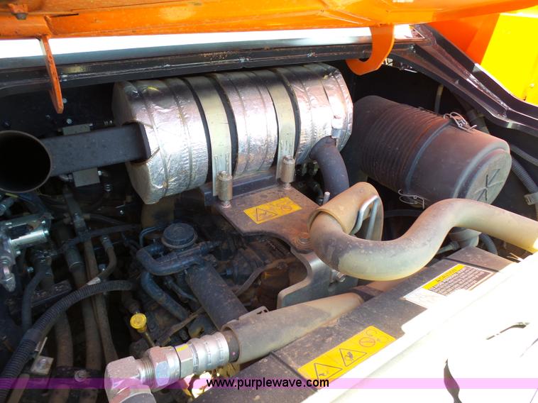 image for item K8762 2013 Kubota SVL75 skid steer