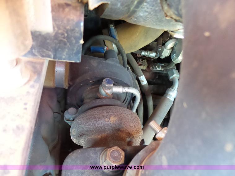 image for item K8762 2013 Kubota SVL75 skid steer