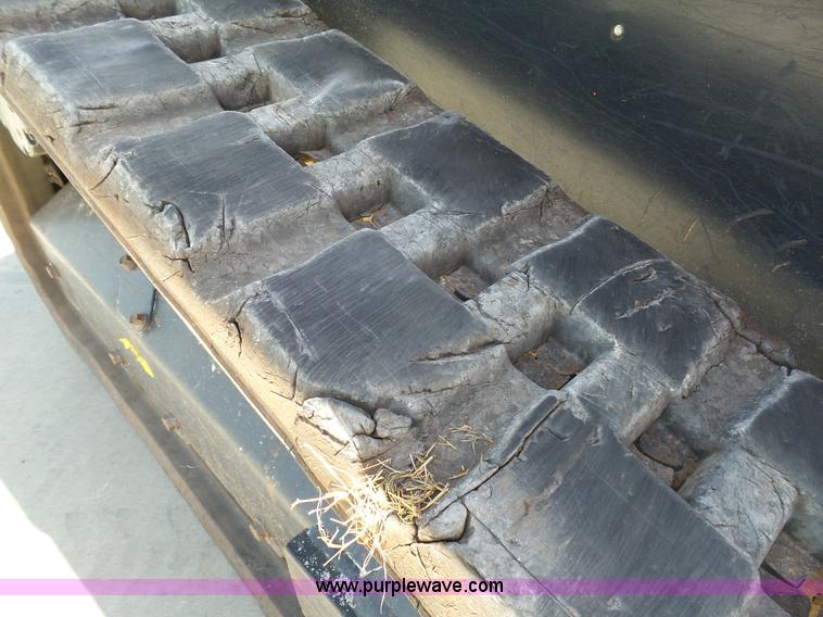 image for item K8762 2013 Kubota SVL75 skid steer