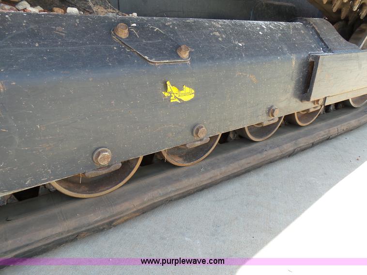 image for item K8762 2013 Kubota SVL75 skid steer