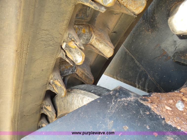 image for item K8762 2013 Kubota SVL75 skid steer