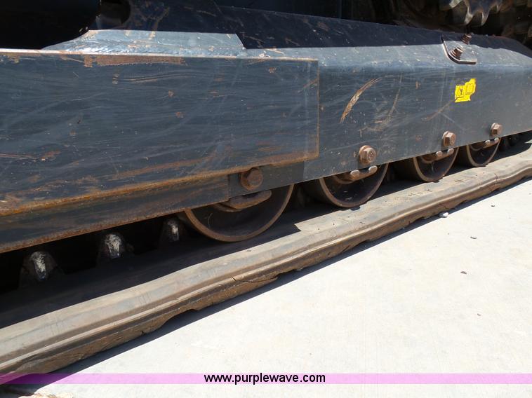 image for item K8762 2013 Kubota SVL75 skid steer