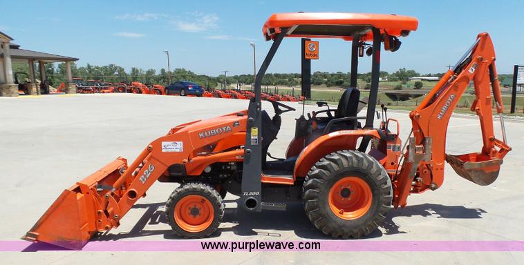 image for item K8774 2010 Kubota B26 TLB backhoe