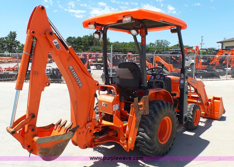 image for item K8774 2010 Kubota B26 TLB backhoe