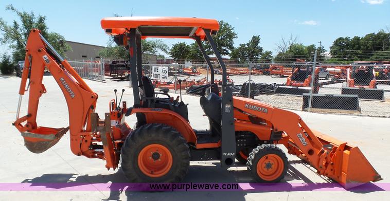 image for item K8774 2010 Kubota B26 TLB backhoe