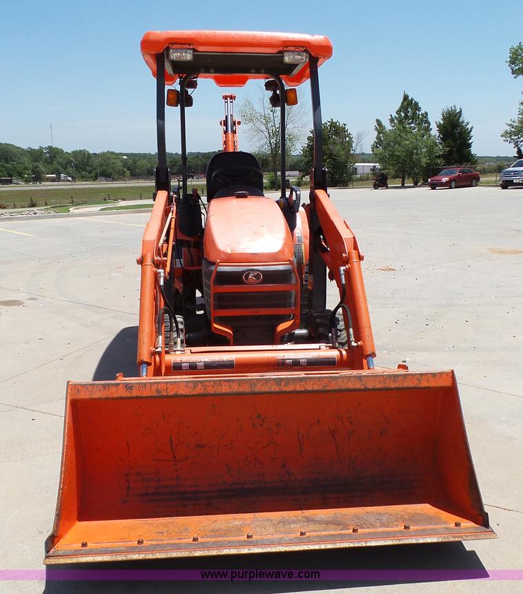 image for item K8774 2010 Kubota B26 TLB backhoe