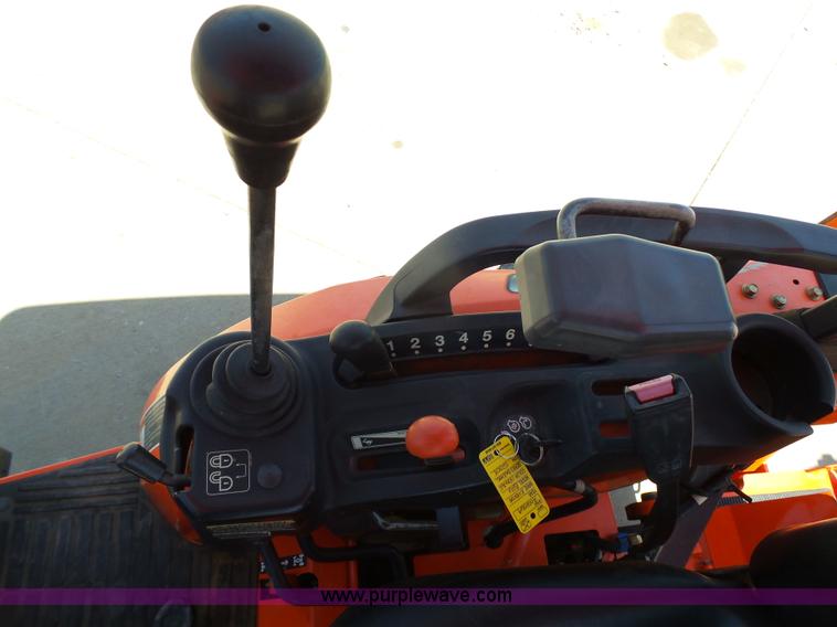 image for item K8774 2010 Kubota B26 TLB backhoe
