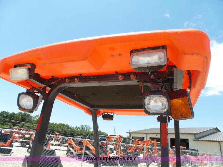 image for item K8774 2010 Kubota B26 TLB backhoe