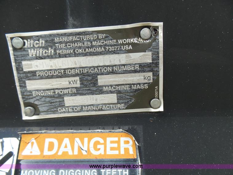 image for item L1553 2007 Ditch Witch Zahn R300 trencher