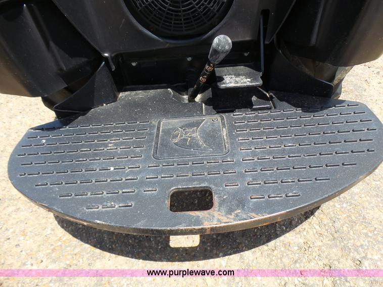 image for item L1553 2007 Ditch Witch Zahn R300 trencher