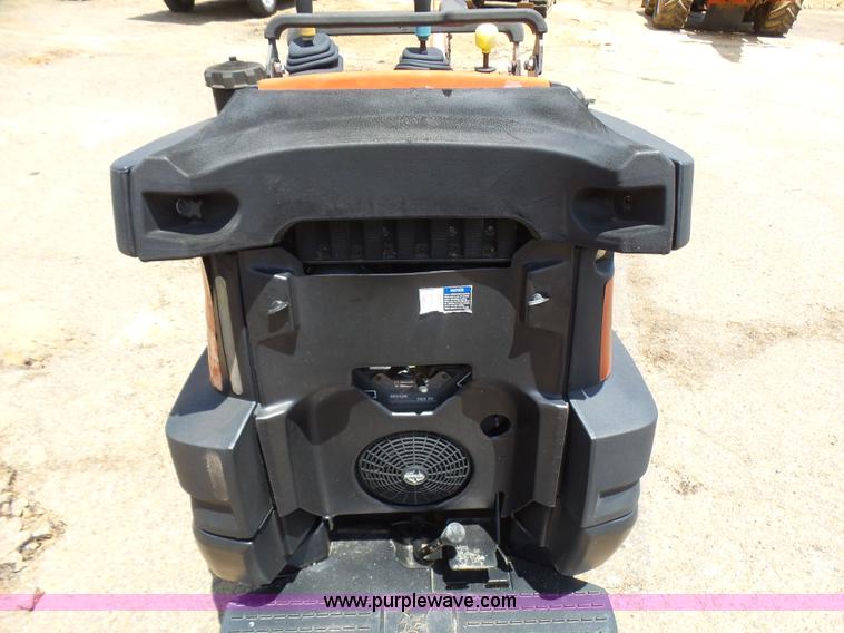 image for item L1553 2007 Ditch Witch Zahn R300 trencher