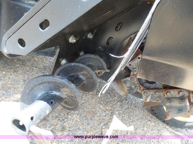 image for item L1553 2007 Ditch Witch Zahn R300 trencher