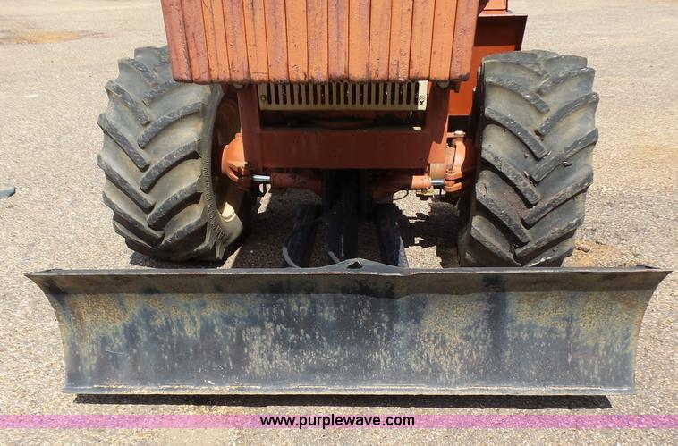 image for item L1558 1999 Ditch Witch 8020 trencher