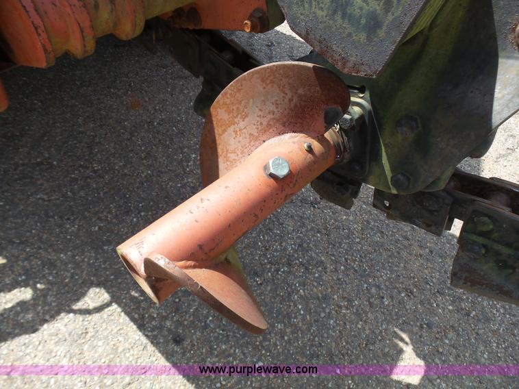 image for item L1558 1999 Ditch Witch 8020 trencher