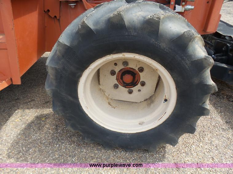 image for item L1558 1999 Ditch Witch 8020 trencher