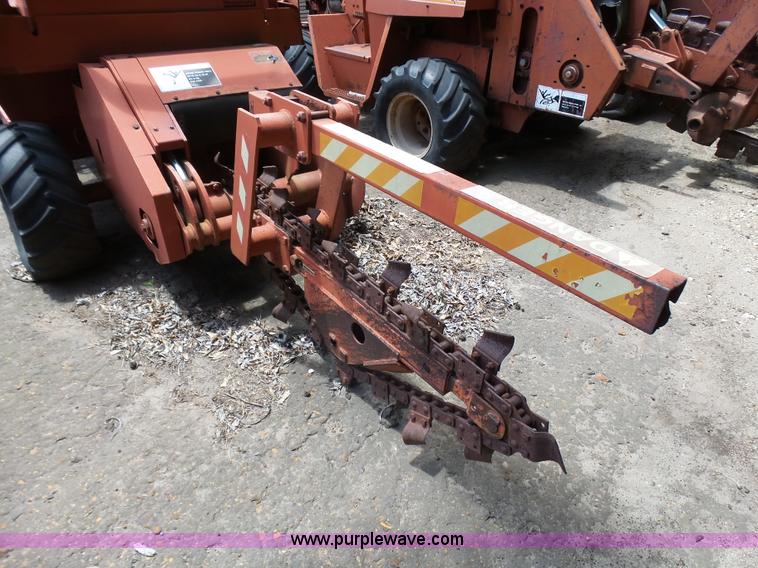 image for item L1563 1985 Ditch Witch 3210 trencher