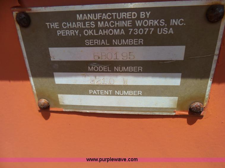 image for item L1563 1985 Ditch Witch 3210 trencher