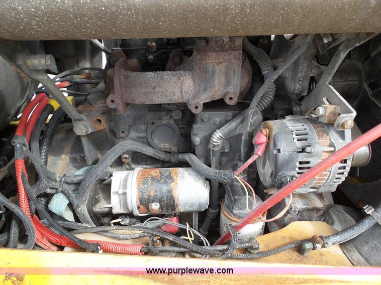 image for item L5499 2006 New Holland L185 skid steer