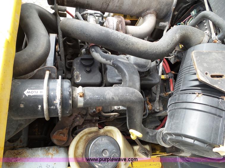 image for item L5499 2006 New Holland L185 skid steer