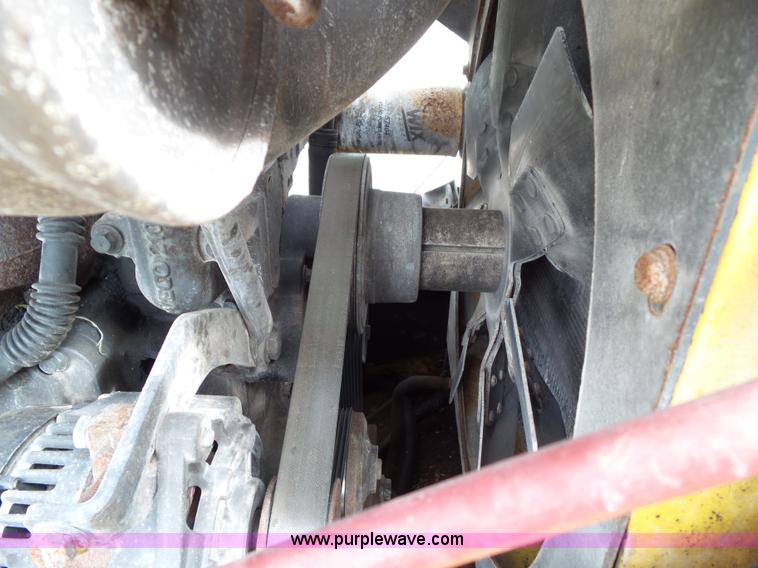 image for item L5499 2006 New Holland L185 skid steer