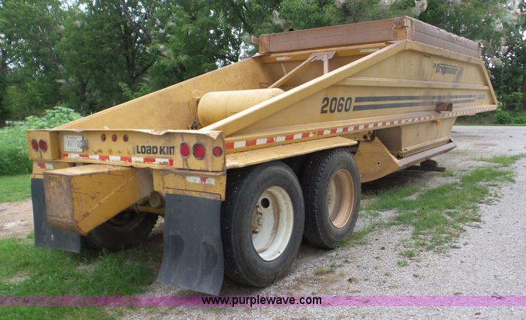image for item L5910 1999 Load King 2060 bottom dump trailer