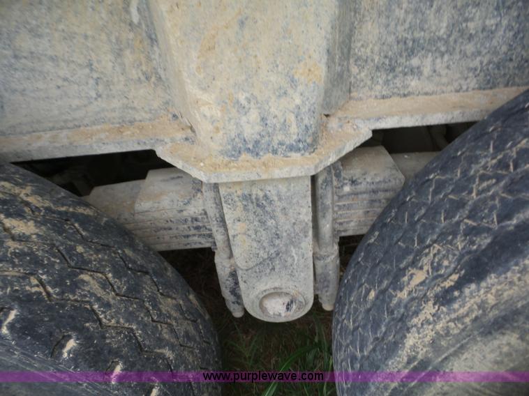 image for item L5911 1987 Fruehauf DA5-NDZ-M2-22-712 end dump trailer