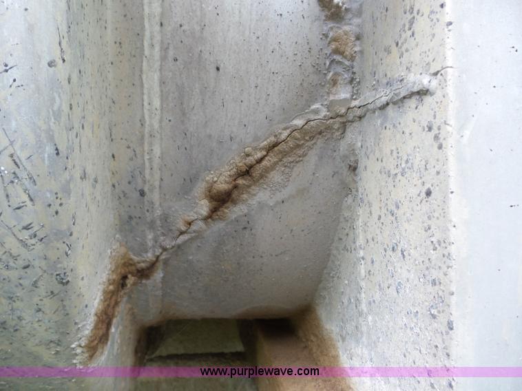 image for item L5911 1987 Fruehauf DA5-NDZ-M2-22-712 end dump trailer