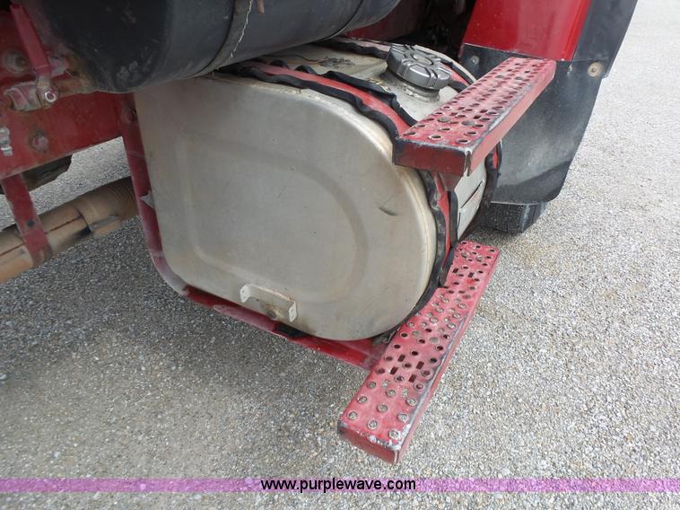 image for item L6364 1997 Ford LT9000 mixer truck