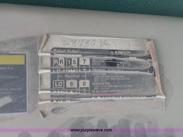 image for item L6364 1997 Ford LT9000 mixer truck