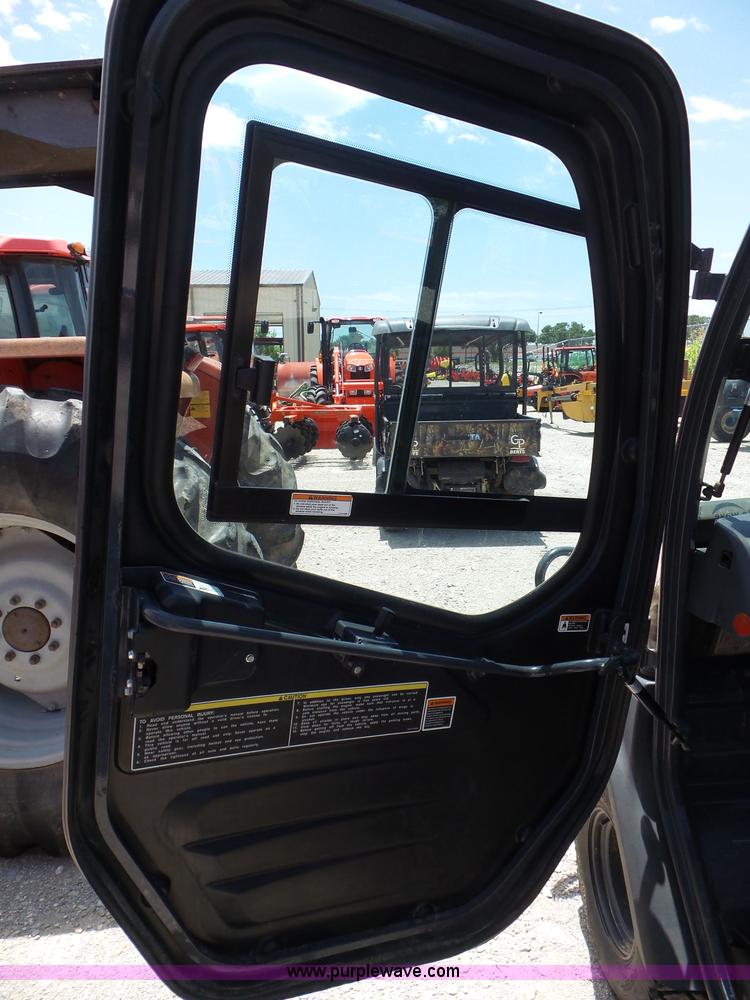 image for item L6789 2012 Kubota RTV1100 UTV