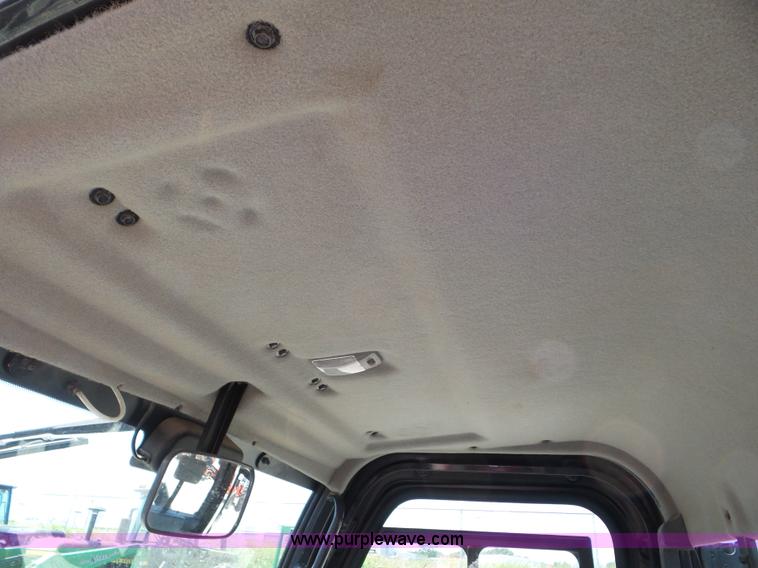 image for item L6789 2012 Kubota RTV1100 UTV