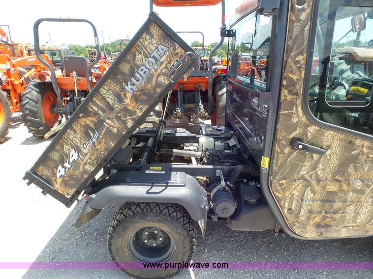 image for item L6789 2012 Kubota RTV1100 UTV