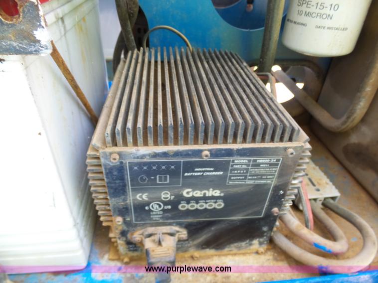 image for item L7083 2005 Genie TZ-50 towable boom lift