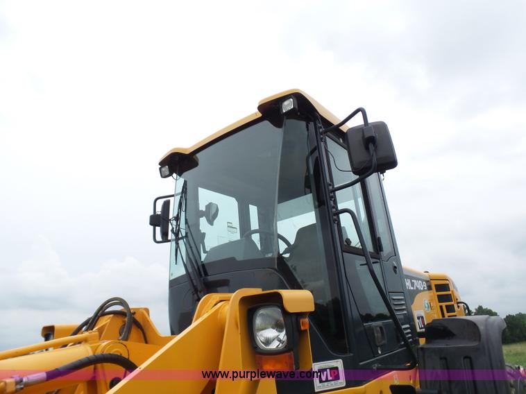 image for item L7085 2013 Hyundai HL740-9 wheel loader