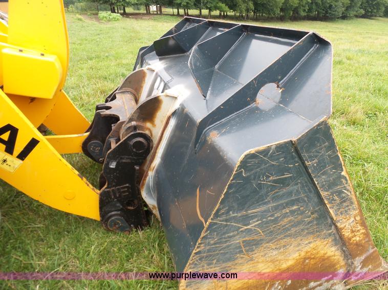 image for item L7085 2013 Hyundai HL740-9 wheel loader