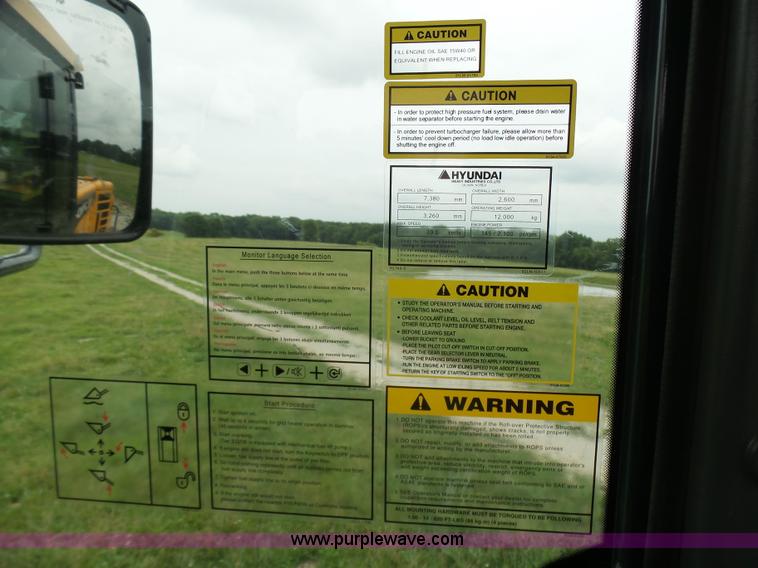 image for item L7085 2013 Hyundai HL740-9 wheel loader