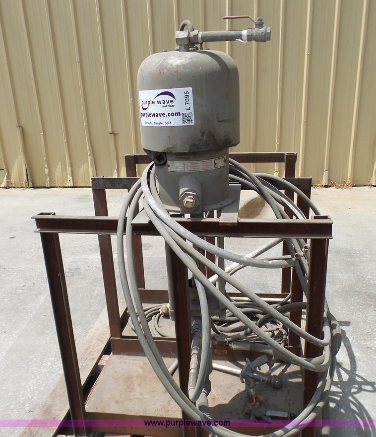 image for item L7095 Gramco 208-004 paint sprayer system