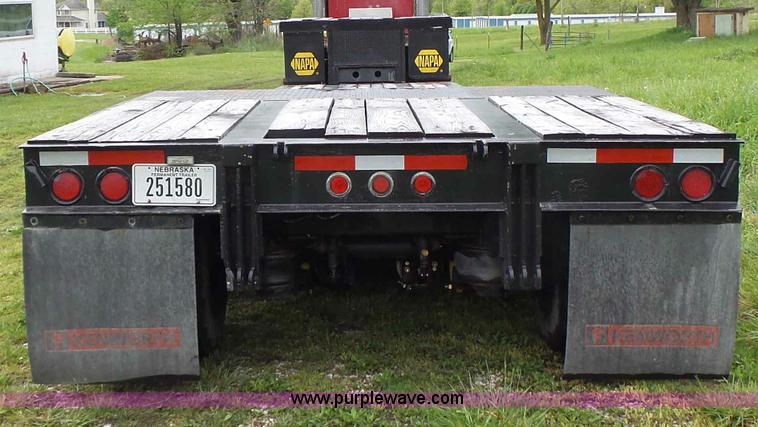 image for item L7229 1999 Dynaweld equipment trailer